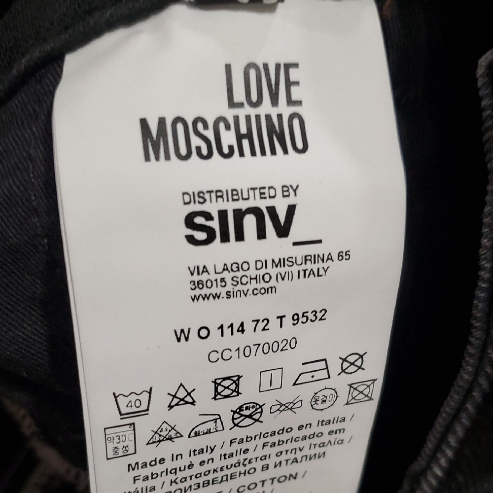 Love Moschino High Waist Black Frayed Hem Shorts - Picture 13 of 14